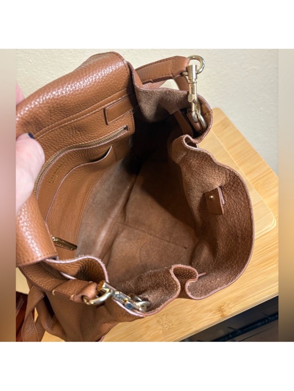 Cuyana Leather Backpack Brown/Caramel - Picture 10 of 11